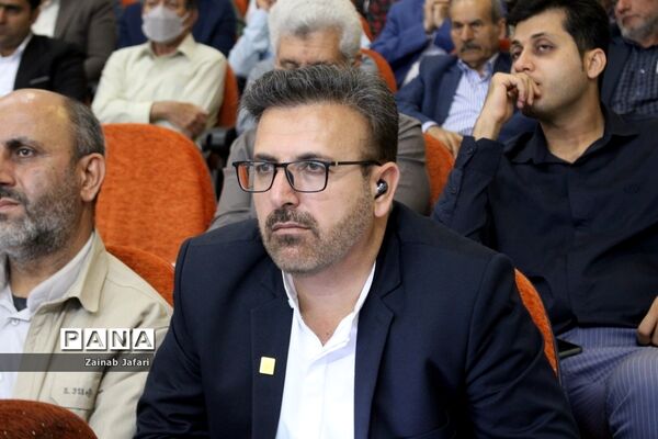 تجلیل از معلمان نمونه استان بوشهر