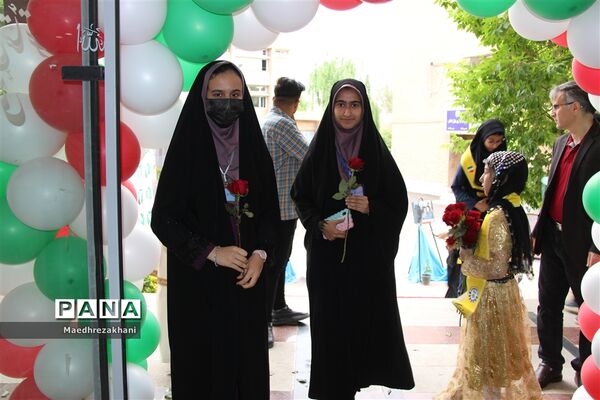 همایش استانی تجلیل از معلمان منتخب استان قزوین