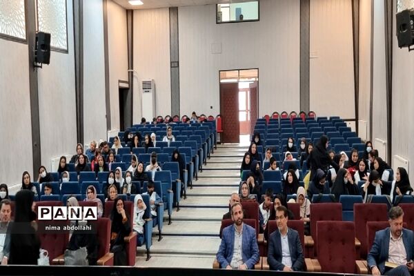همایش هفته سلامت و تجلیل از منتخبین هفتمین جشنواره سفیران سلامت و فعالان حوزه سلامت