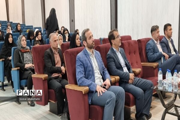 همایش هفته سلامت و تجلیل از منتخبین هفتمین جشنواره سفیران سلامت و فعالان حوزه سلامت