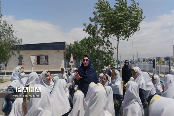 بازدید دانش‌آموزان ملارد از پارک ترافیک ملارد