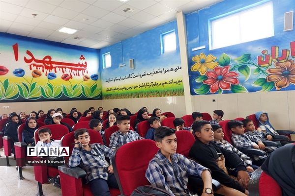 اختتامیه جشنواره سفیران سلامت منطقه کامفیروز