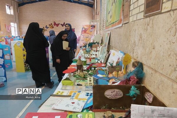 افتتاح نمایشگاه منطقه‌ای طرح جابربن حیان در دبستان آزاده شهرستان بهبهان