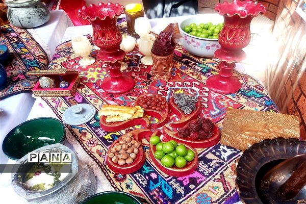 آیین افتتاح نمایشگاه اقوام و گردشگری در منطقه ۵