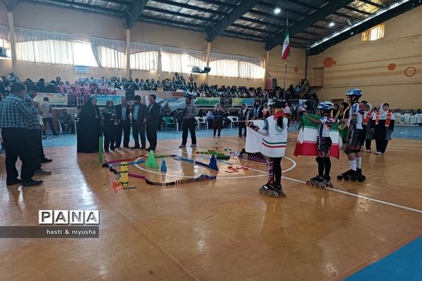 مانور تشکیلاتی سازمان دانش‌آموزی جهرم و اختتامیه المپیاد رویش