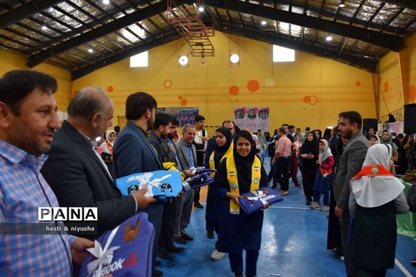 مانور تشکیلاتی سازمان دانش‌آموزی جهرم و اختتامیه المپیاد رویش