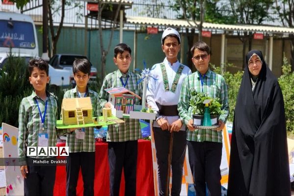 نمایشگاه متمرکز طرح جابربن حیان در ناحیه یک بهارستان