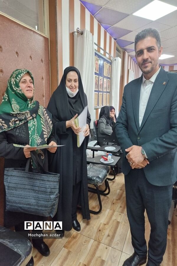 نشست مراقبان سلامت مدارس با مدیریت آموزش و پرورش منطقه۲