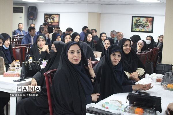 جشن گرامیداشت مقام معلم ویژه همکاران اداره کل آموزش و پرورش استان بوشهر
