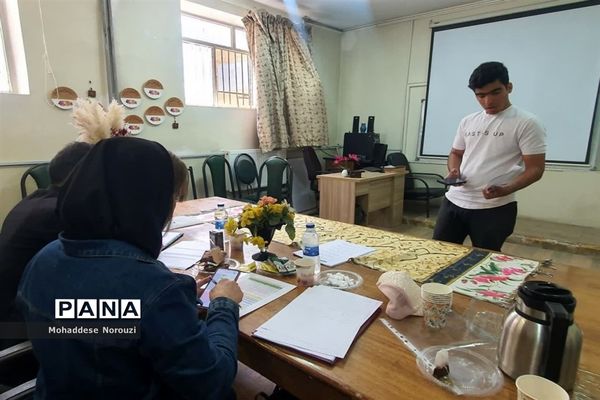 مسابقه استانی شاهنامه‌خوانی مدارس سمپاددراسلامشهر