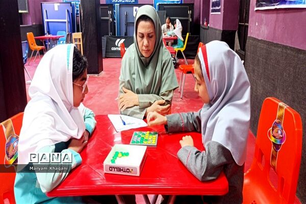 برگزاری مسابقات بازی‌های فکری دانش‌آموزان دختر مقطع ابتدایی استان فارس
