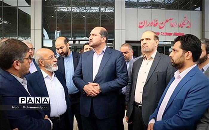 بازدید معاون اجرایی رئیس‌جمهوری از پروژه در آستانه افتتاح ایستگاه راه‌آهن خاوران و محور ریلی بستان‌آباد- تبریز
