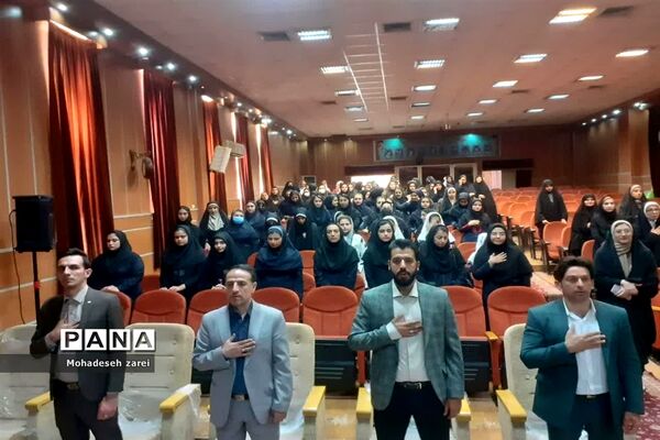 تقدیر از دانش‌‌آموزان برتر شهرستان قرچک در جشنواره نوجوان سالم