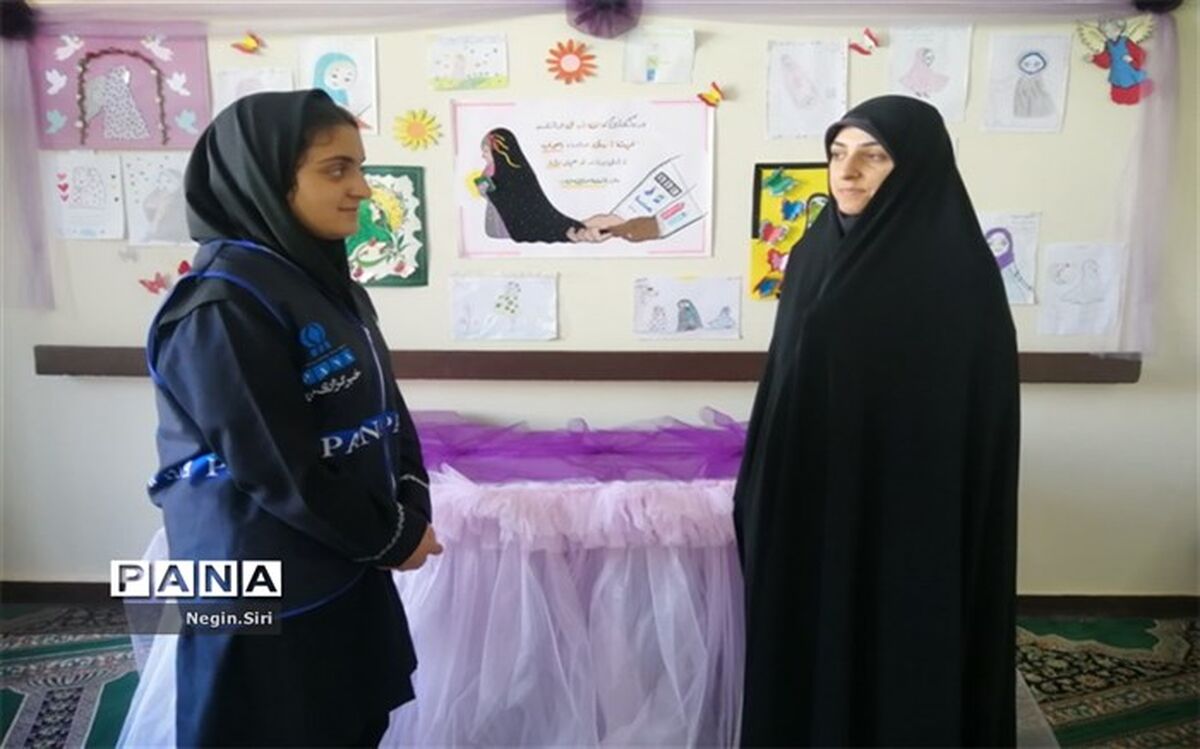 کسب مقام دوم مسابقات قرآن و عترت فرهنگیان پاکدشت، توسط مربی امور تربیتی دبستان بنت الهدی