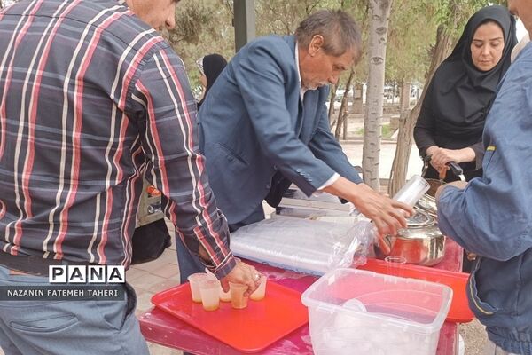 آیین غبارروبی و عطر افشانی مزار شیخ یعقوب کلینی