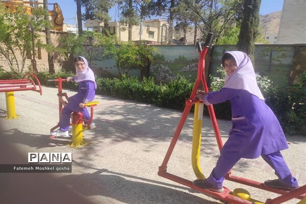 اردوی فرهنگی تفریحی دانش‌آموزان دبستان دخترانه مبعث ناحیه 3 شیراز