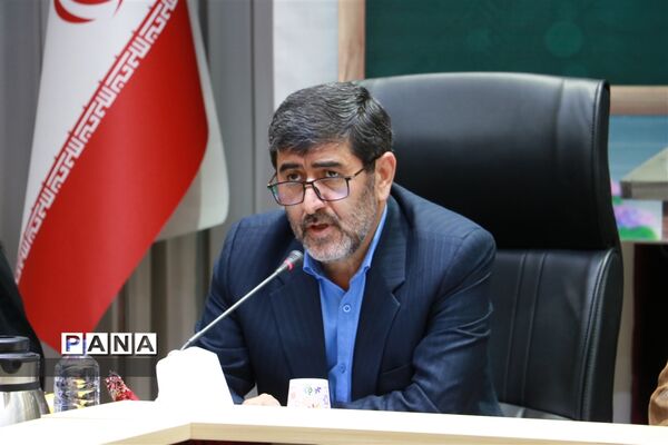 آیین تجلیل از معلمان نمونه آذربایجان شرقی