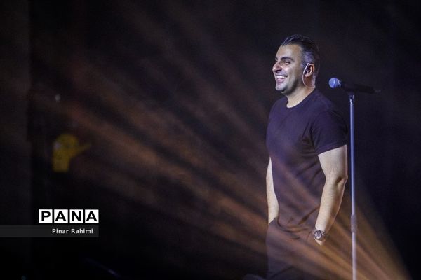 کنسرت علیرضا طلیسچی در تبریز