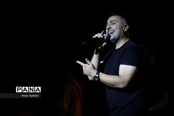 کنسرت علیرضا طلیسچی در تبریز