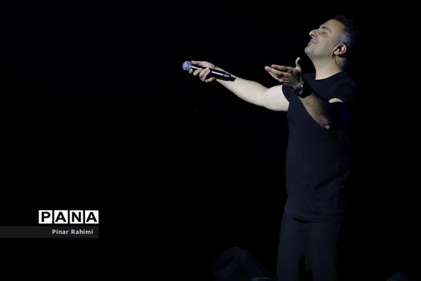 کنسرت علیرضا طلیسچی در تبریز