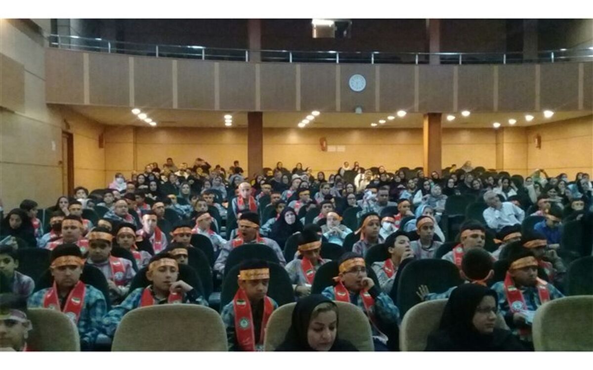 برگزاری همایش دانش‌آموزی پسران آفتاب در ناحیه یک شیراز/فیلم