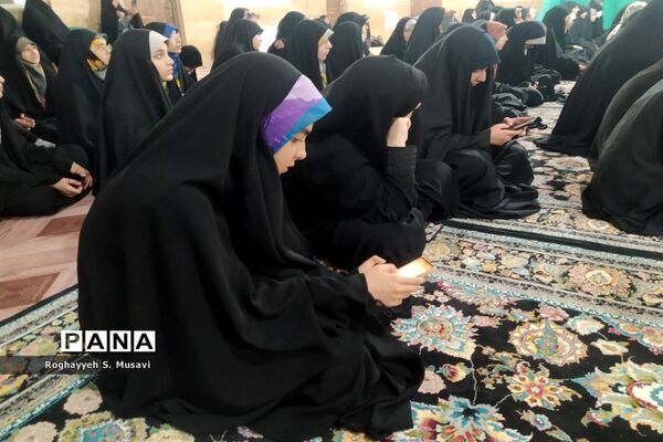 مرحله استانی مسابقات قرآن کریم دختران دانش‌آموز قم در شهر دستجرد