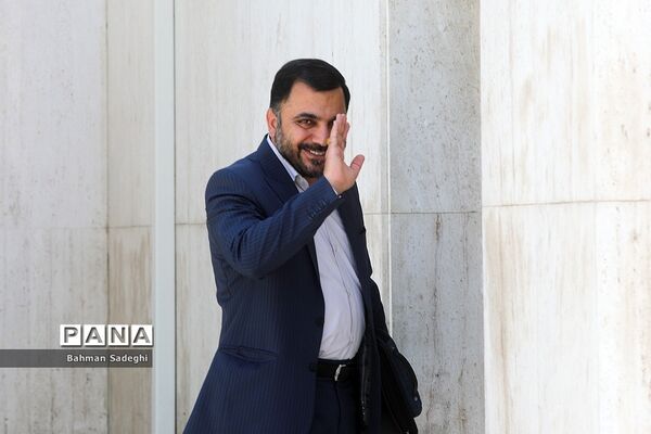 اعضای هیأت دولت در جمع خبرنگاران- ۲۰ اردیبهشت