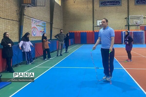 دوره توانمند‌سازی رشته طناب‌زنی برای دبیران ورزش ناحیه یک ری