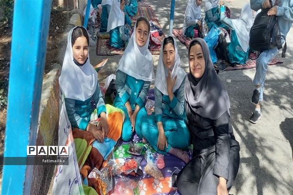 اردوی شاد درون‌مدرسه‌ای در دبستان دخترانه پروین اعتصامی شهرستان فیروزکوه