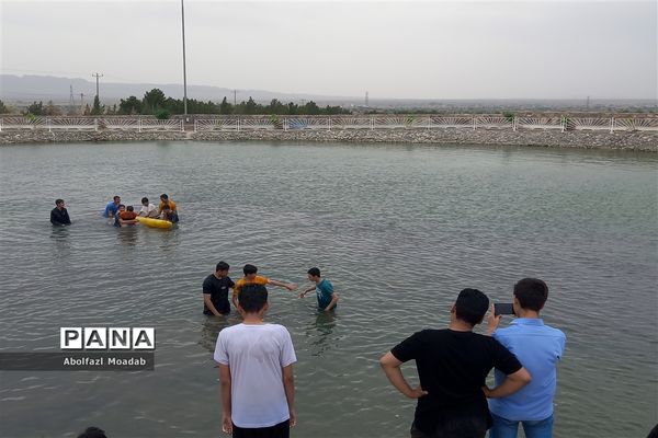 اردوی دانش‌آموزان دبیرستان پسرانه نمونه آیت‌الله خامنه‌ای کاشمر