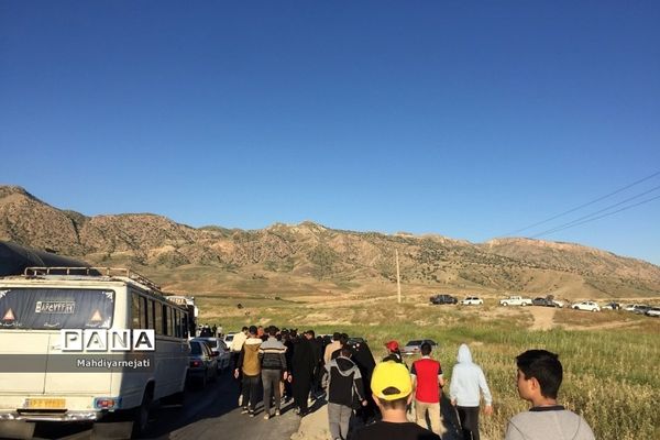 پسران رودهن در اردوی راهیان نور و بازدید از مناطق جنگی