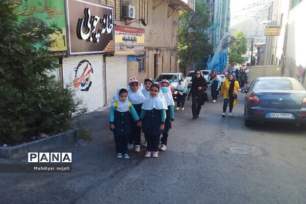 اردوی باغ پرندگان دانش‌آموزان  دبستان دخترانه  سما۲ رودهن