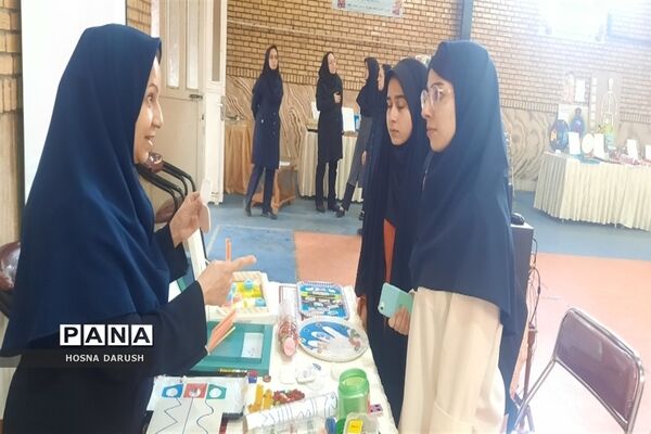 جشنواره دست‌سازهای مدارس استثنایی استان خراسان رضوی