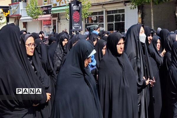 مراسم تشییع پیکر شهید مدافع امنیت در زنجان