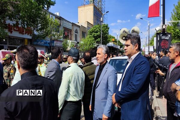 مراسم تشییع پیکر شهید مدافع امنیت در زنجان