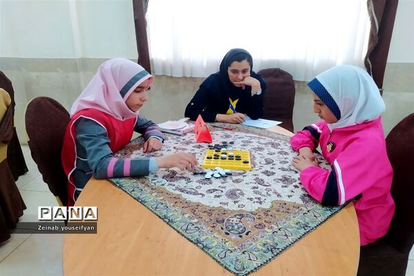 حضور دانش‌آموزان شهرستان اقلید در جشنواره فرهنگی ورزشی بازی‌های فکری مقطع ابتدایی