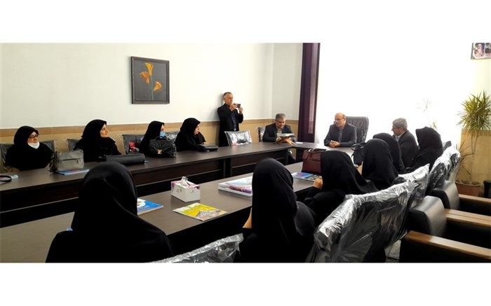 بازدید مدیرکل آموزش و پرورش مازندران از دبیرستان حضرت معصومه نور