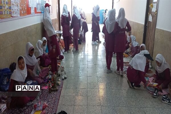 برگزاری بازارچه کسب و کار دانش‌آموزی در دبستان بوستان شهرستان بن