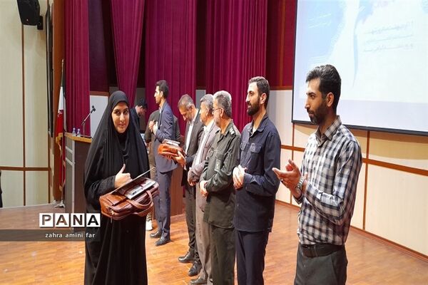 گرامیداشت مقام معلم در شهرستان نور