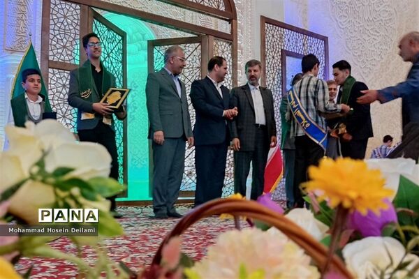 اجلاسیه سراسری نماز در شیراز
