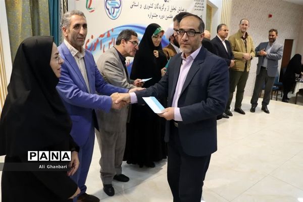 مراسم اختتامیه سفیران سلامت دانش‌آموزی در تبریز