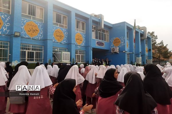 برپایی صبحگاه رضوی در دبستان سوم شعبان ناحیه یک یزد