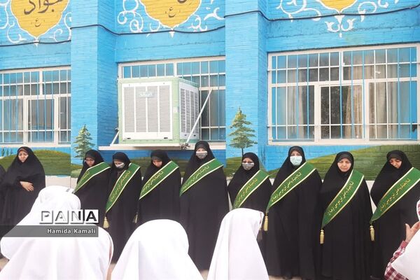 برپایی صبحگاه رضوی در دبستان سوم شعبان ناحیه یک یزد