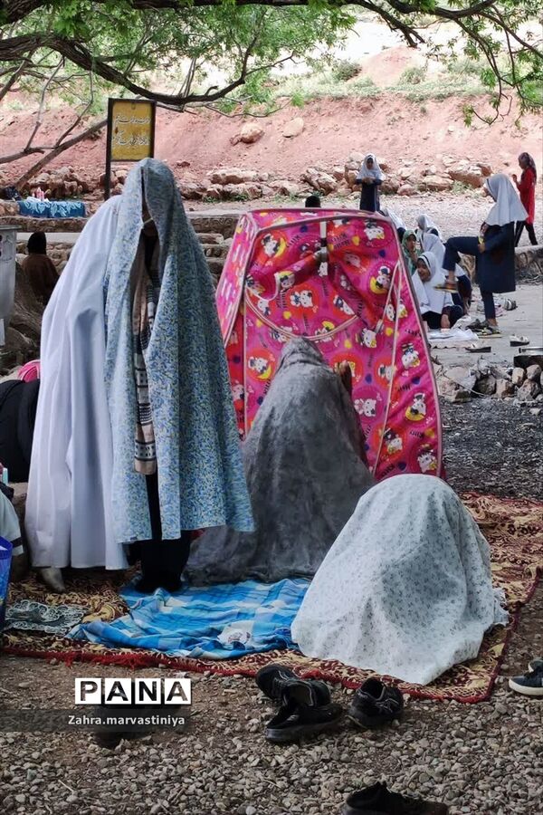اردوی دانش‌آموزان مروستی در منطقه گردشگری کرخنگان