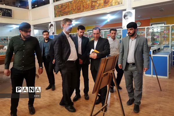 بازدید معاون پرورشی وزیر و رئیس سازمان دانش‌آموزی جمهوری اسلامی ایران و قائم مقام سازمان دانش‌آموزی از کتابخانه دانش‌آموز سازمان دانش‌آموزی استان فارس
