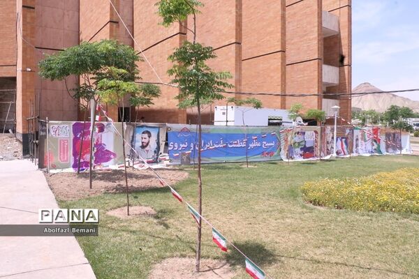آماده‌سازی نمایشگاه دستاوردهای هوافضا برای بازدید گروه‌های دانش‌آموزی استان قم