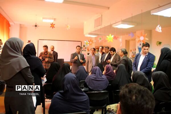 آیین امضای تفاهم‌نامه و آغاز عملیات اجرایی اتصال پرسرعت مدارس کشور از طریق فیبر نوری fttx