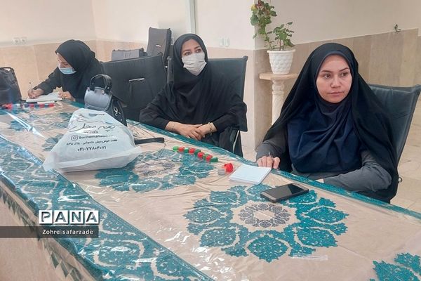 برگزاری کارگاه‌های آموزش ریاضی ویژه آموزگاران مقطع ابتدایی در آموزش و پرورش رودهن