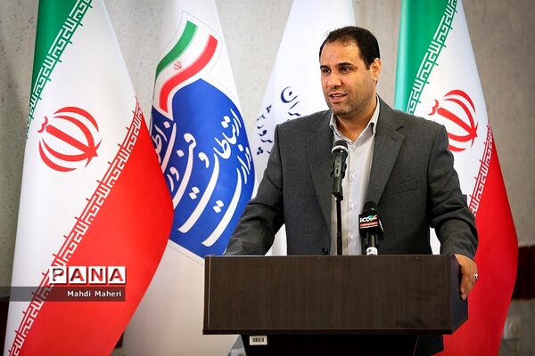 امضای تفاهم‌نامه و آغاز عملیات اجرایی اتصال پرسرعت مدارس کشور از طریق فناوری فیبرنوری