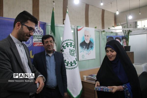 بازدید معاون نهضت سواد‌آموزی آموزش و پرورش استان بوشهر از سازمان دانش‌آموزی استان